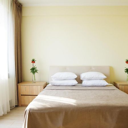 Chiernomorskie Apartamenty Odessa Buitenkant foto