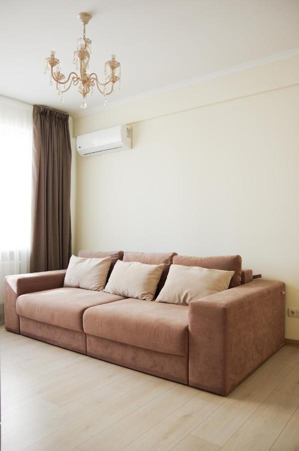Chiernomorskie Apartamenty Odessa Buitenkant foto