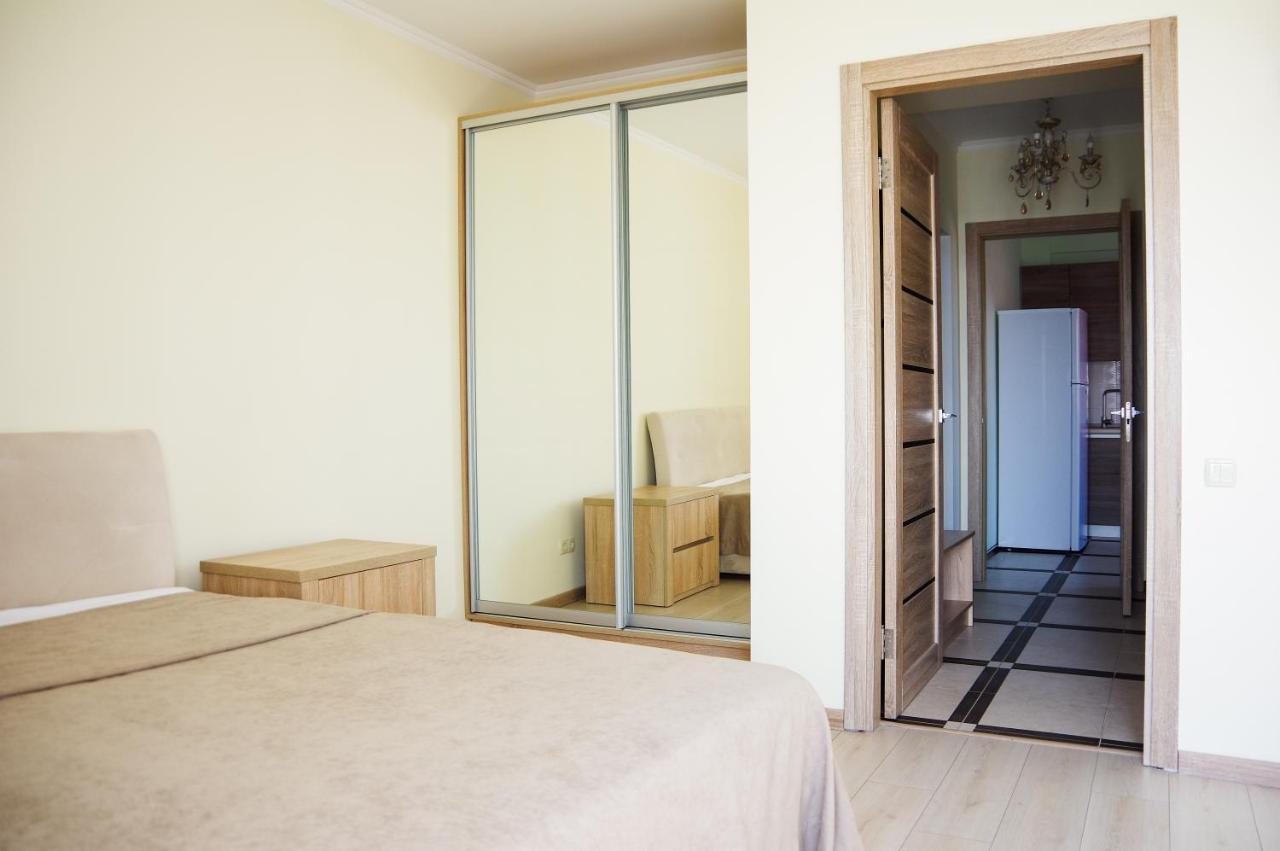 Chiernomorskie Apartamenty Odessa Buitenkant foto